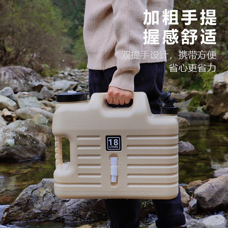 ウォータータンク ポリタンク 【 18L 】キャンプ 水タンク 大容量 持ち運び アウトドア ソロキャンプ 防災用品